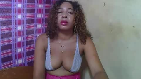 olinaa online show from 04-21-26, 02:51