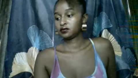 olinah610 online show from 04-27-26, 11:08