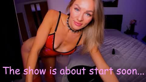 oliva_candy online show from 10-30-25, 11:22