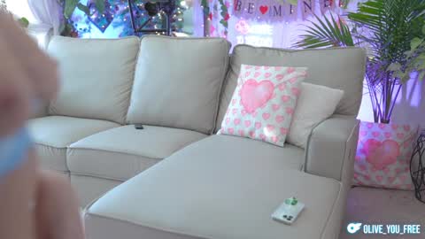 Olive online show from 01-19-25, 06:00