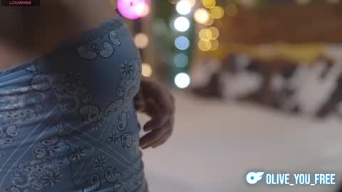 Olive online show from 04-11-26, 11:31