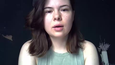 Snapshot of olivepeach chatting on 04-06-26, 07:20 Oil online show from 04-06-26, 07:20