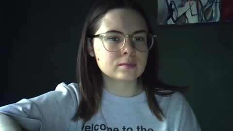 Snapshot of olivepeach chatting on 05-04-26, 11:50 Oil online show from 05-04-26, 11:50