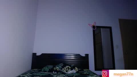 Oliver and MeganIndependent online show from 01-07-26, 07:11