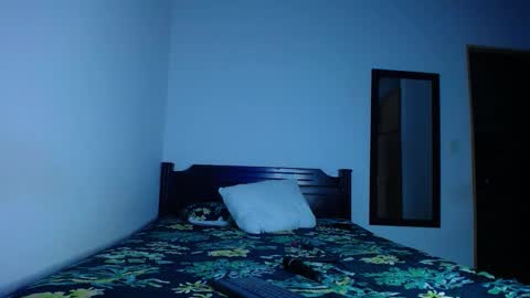 Oliver and MeganIndependent online show from 02-21-26, 07:09