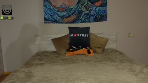 Oliver  Kaen online show from 01-20-25, 03:28