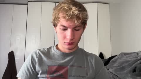 Oliver Beck online show from 12-08-24, 02:18