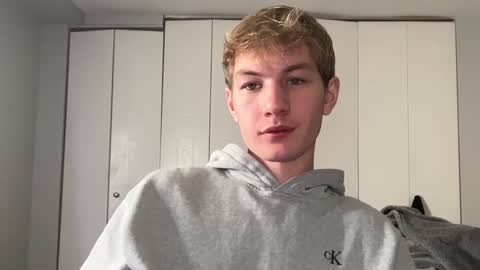 Oliver Beck online show from 12-12-24, 02:15