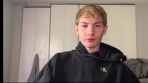 Oliver Beck online show from 12-14-24, 02:45