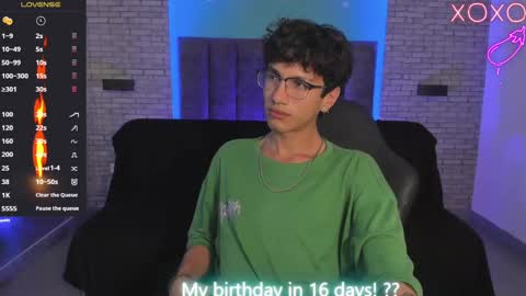 Oliver fast online show from 01-30-25, 04:48