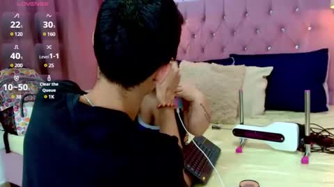 Oliver  Smith online show from 12-06-24, 01:51