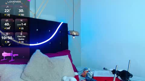 Oliver  Smith online show from 12-13-24, 06:38