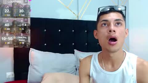 Oliver  Smith online show from 01-16-25, 05:44