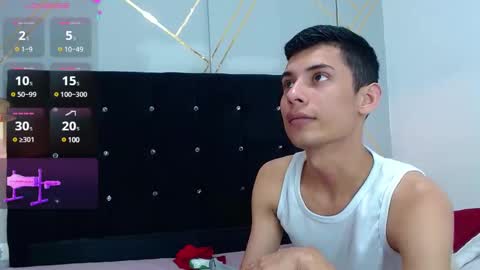 Oliver  Smith online show from 01-28-25, 07:32