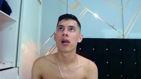 Oliver  Smith online show from 02-13-25, 12:24