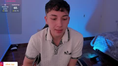 Snapshot of oliver_kyy chatting on 05-06-26, 07:08 oliveeer online show from 05-06-26, 07:08