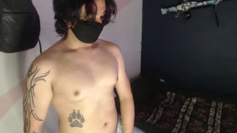 oliver_laid_2023 online show from 12-13-24, 08:15