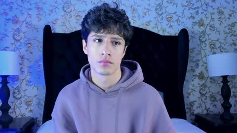  OLIVER  online show from 04-18-26, 01:37