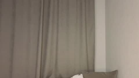 Snapshot of oliver_star_boy chatting on 05-05-26, 06:38 oliver online show from 05-05-26, 06:38