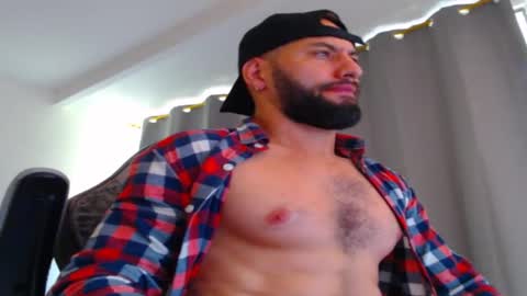 oliver online show from 11-07-25, 04:29