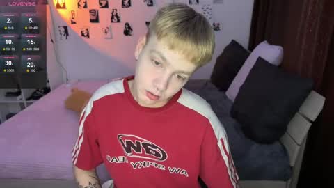 oliver online show from 09-22-25, 06:37