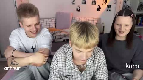 oliver online show from 01-06-26, 10:30