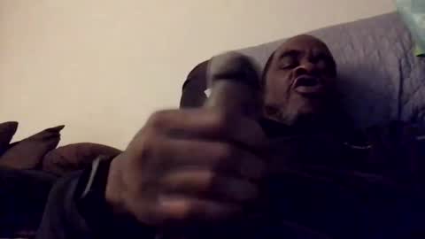 olivertwist1273 online show from 02-09-25, 10:11