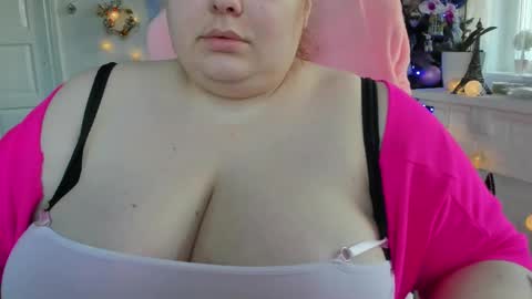 Snapshot of olivia_bud_gold chatting on 03-09-25, 09:57 Olivia Gold online show from 03-09-25, 09:57