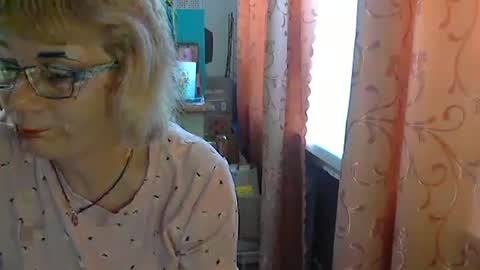 Snapshot of olivia_mia25 chatting on 05-02-26, 08:41 Olivia Mia online show from 05-02-26, 08:41