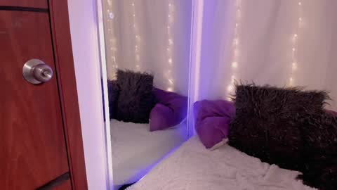 Snapshot of olivia_morryss chatting on 04-08-26, 10:32 IG Im Oliviamorrys X OliviaMorrys online show from 04-08-26, 10:32