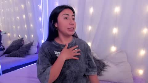 Snapshot of olivia_morryss chatting on 05-21-26, 01:23 IG Im Oliviamorrys X OliviaMorrys online show from 05-21-26, 01:23