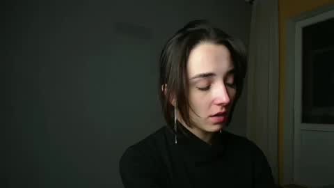 Olivia online show from 01-13-25, 03:15