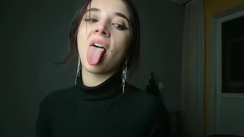 Olivia online show from 01-16-25, 07:41