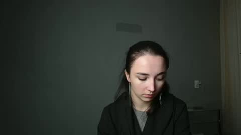 Olivia online show from 02-21-25, 07:21