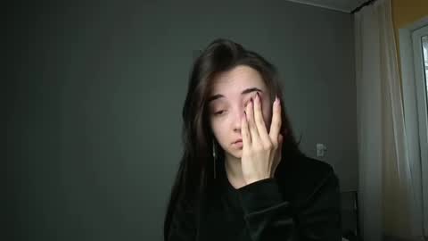 Olivia online show from 03-03-25, 01:31