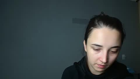 Olivia online show from 10-02-25, 03:19