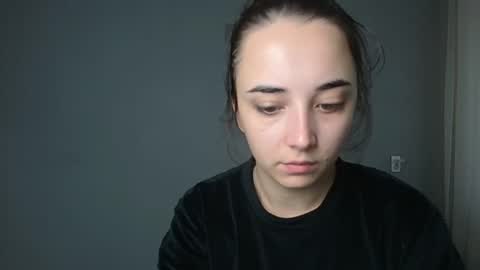 Olivia online show from 10-19-25, 11:22