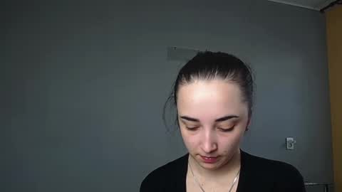 Olivia online show from 03-26-26, 09:26