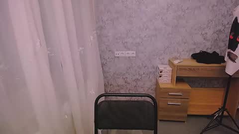 Olivia online show from 12-28-24, 02:11