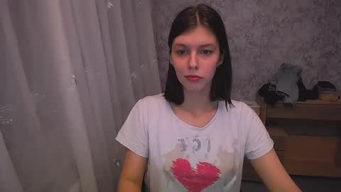 Olivia online show from 01-04-25, 10:24