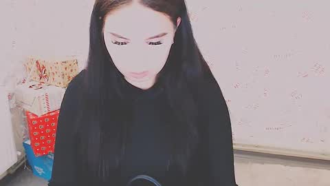 Olivia online show from 02-13-25, 02:20