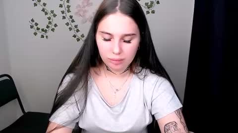 Snapshot of olivia_red_ chatting on 06-11-26, 03:15 Olivia online show from 06-11-26, 03:15