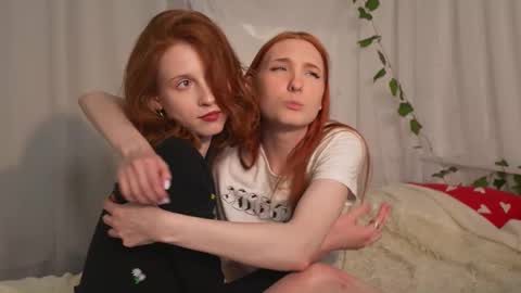 Snapshot of olivia_rid chatting on 02-11-25, 09:25 OLIVIA online show from 02-11-25, 09:25