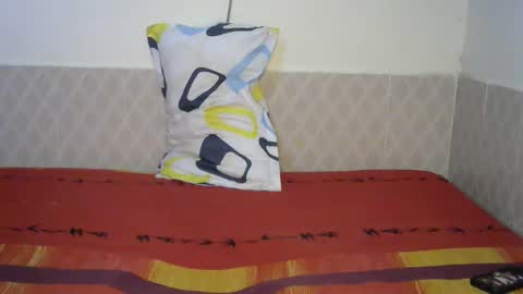 Snapshot of olivia_roxxyy chatting on 10-14-25, 07:20 olivia online show from 10-14-25, 07:20