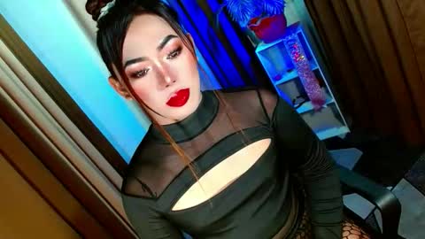 Snapshot of olivia_the_temptress27 chatting on 10-09-25, 07:17 Miss OLIVIA online show from 10-09-25, 07:17