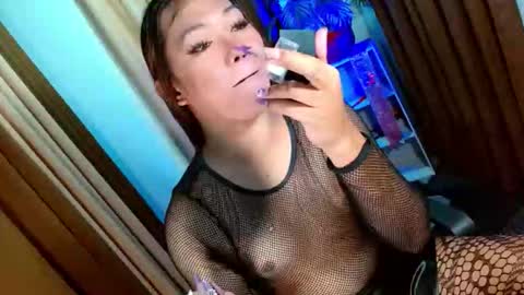 Snapshot of olivia_the_temptress27 chatting on 10-12-25, 08:02 Miss OLIVIA online show from 10-12-25, 08:02