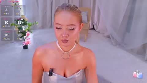 Olivia online show from 07-23-26, 06:55