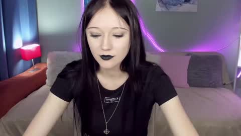 OliviaGorgeous online show from 05-18-26, 11:27