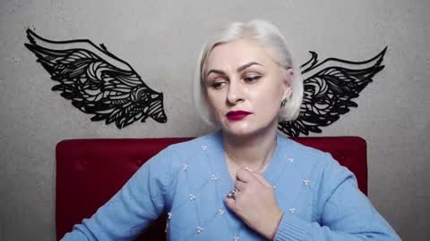 OliviaHorst online show from 02-08-25, 09:13