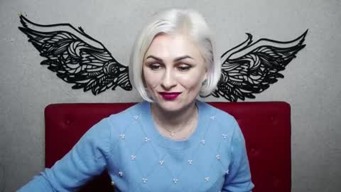 OliviaHorst online show from 02-08-25, 12:17